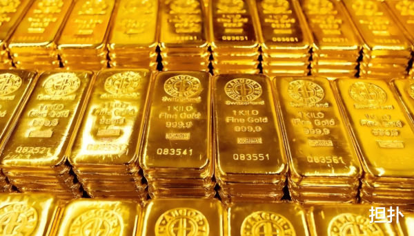 天天配资网 金价飙涨致结婚成本激增, 刚需人群怎么办? 不要硬着头皮高位接盘